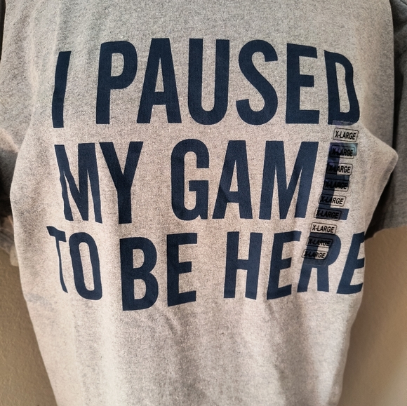 Gray Brisco XL Gaming T-Shirt NWOT - Picture 1 of 4